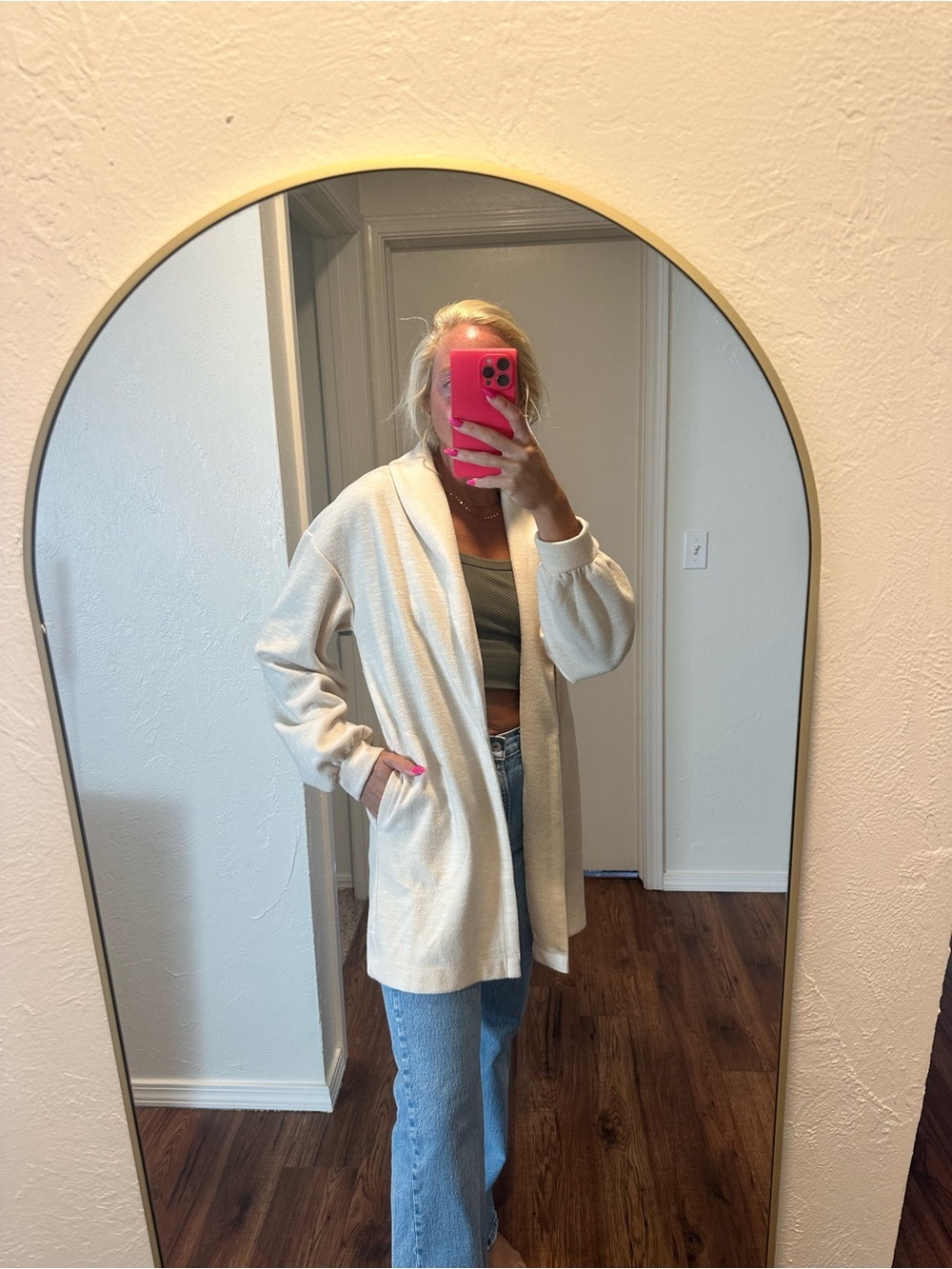 BCBG Generation cream cardigan jacket​